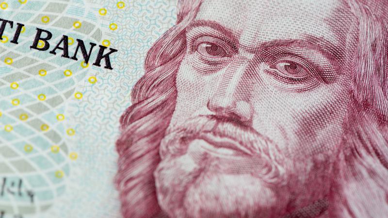 A hosszú hétvége közepén izgalmas ingadozásokra számíthatunk a forint árfolyamában.