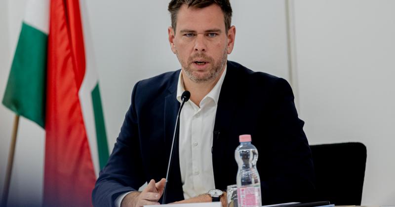 Vitézy Dávid: A MÁV a kudarc után ismételten megpróbálkozik dilettáns elképzelésekkel.