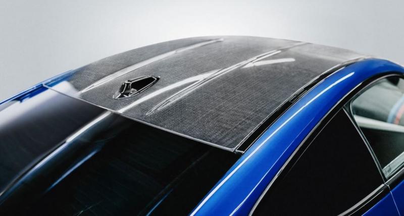 Az igazán sportos BMW modellek ezentúl karbon helyett innovatív lenrost tetővel büszkélkedhetnek.