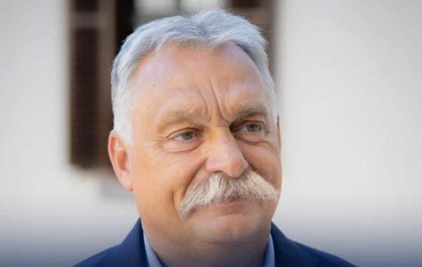 Orbán Viktor rábukkant Kövér László rég elveszett bajuszára.