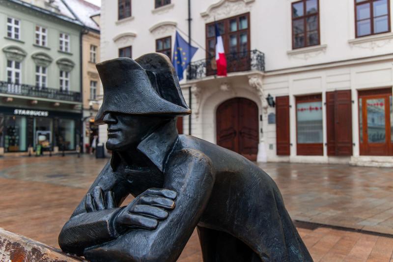 Napóleon sírja megnyílt, és egy fénykép örökítette meg a borzalmas látványt, amelyre rábukkantak a híres katonai vezető nyughelyén.
