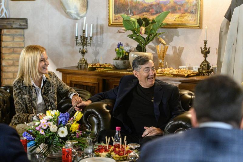 Várkonyi Andrea által irányított alapítványban eltűnt egy szervezet, amely 830 millió forinttal támogatta Mészáros Lőrinc exfeleségét.