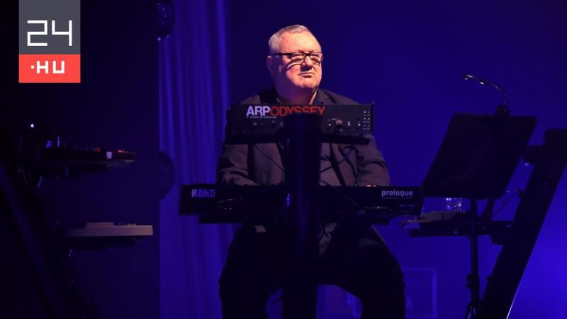 Elhunyt David Ball, a Soft Cell zenekar egyik alapító tagja. A brit szintipop színtér ikonikus alakja örökre nyomot hagyott a zenei világban. 