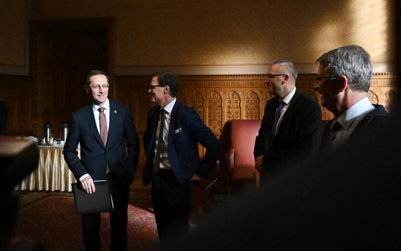 Így történt, hogy Varga Mihály kifejtette, miért engedte szabadjára Matolcsyékat, hogy kedvükre ténykedjenek.