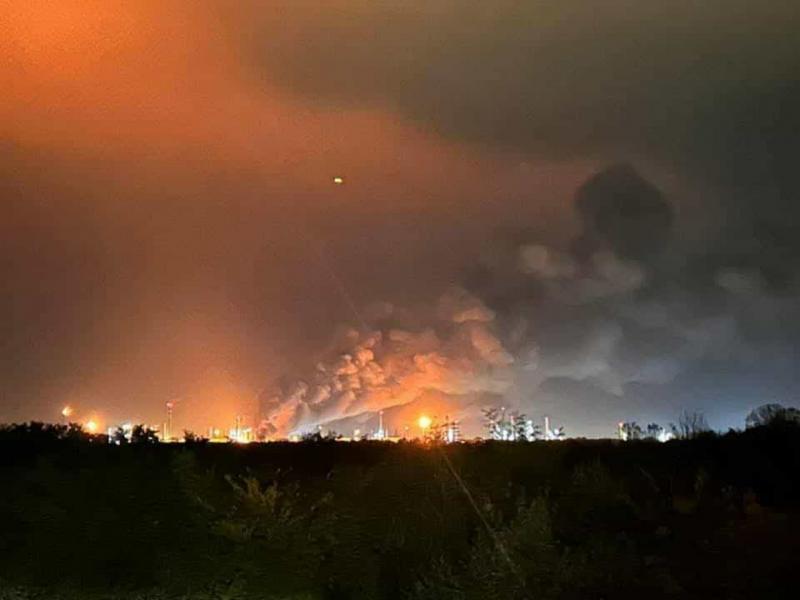 Orbán nem zárta ki annak lehetőségét, hogy a százhalombattai finomítóban történt tűzeset mögött külső támadás állhat.