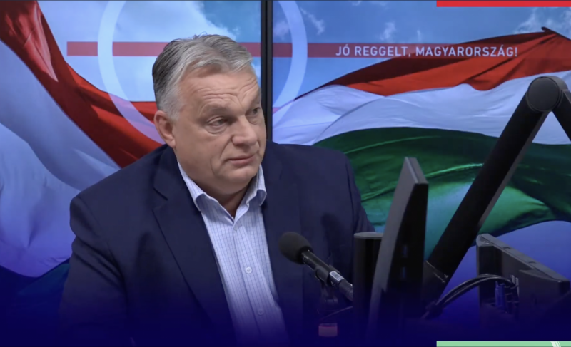 Orbán véleménye szerint Európa és Ukrajna felelős a háborús helyzetért, míg az orosz fél már nyitott lenne a tűzszünetre vagy a békés megoldásra.